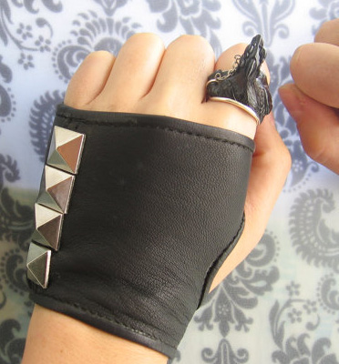 Silver Saber Spike Fingerless Leather Gloves